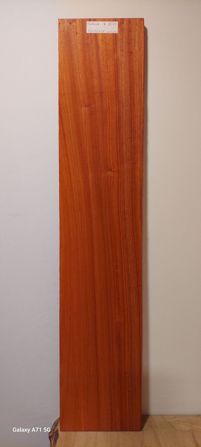Padauk 7/8"x7.1/2"x38"