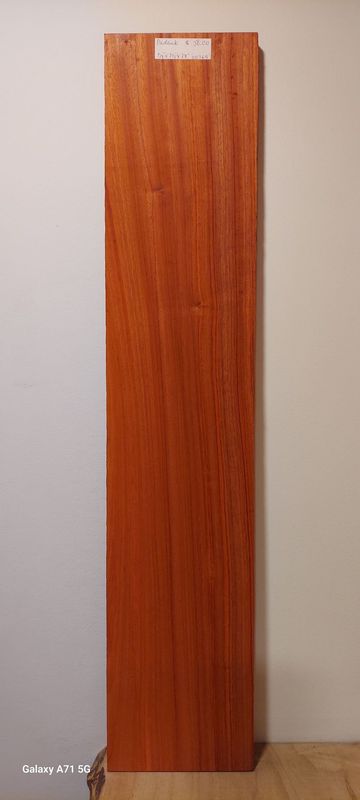 Padauk 7/8"x7.1/2"x38"