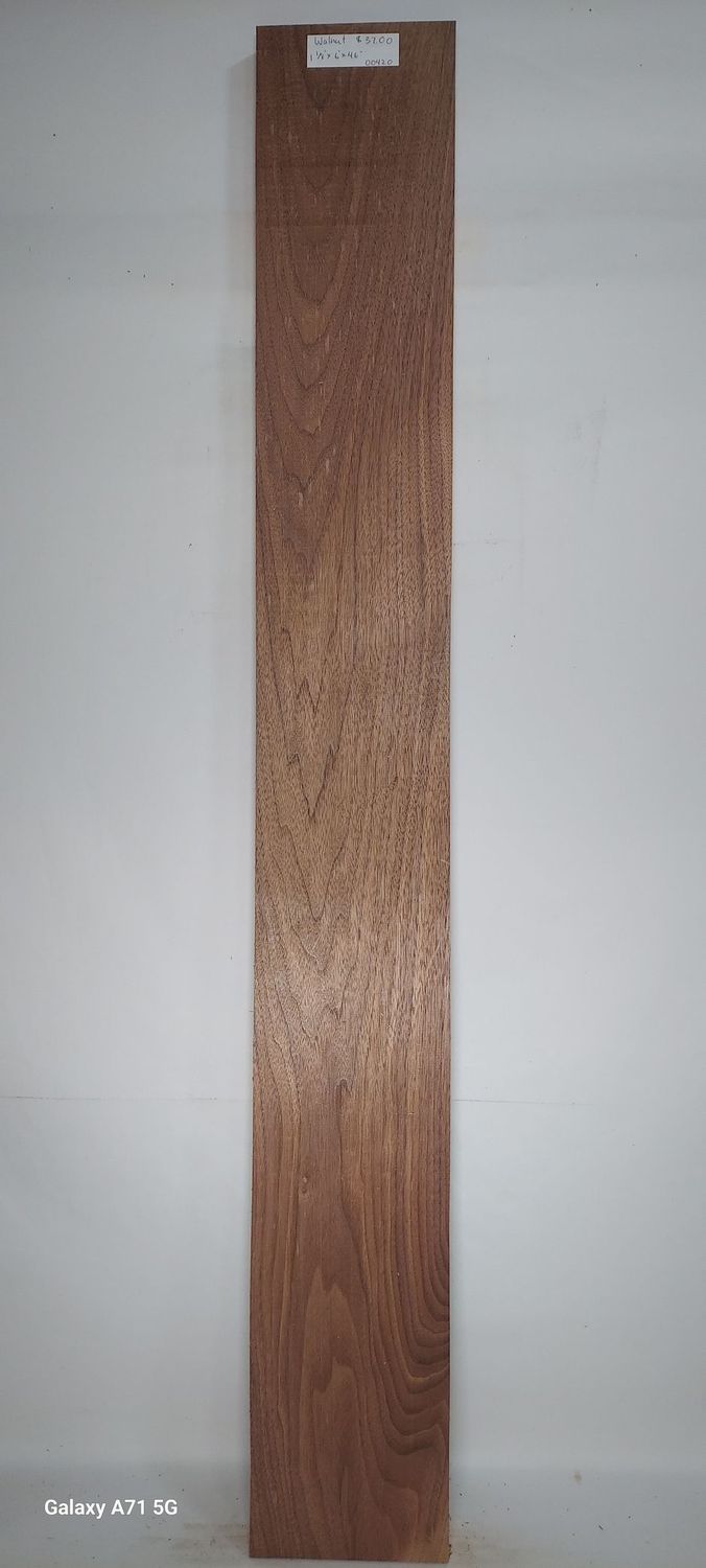 Walnut 1.1/8"x6"46"