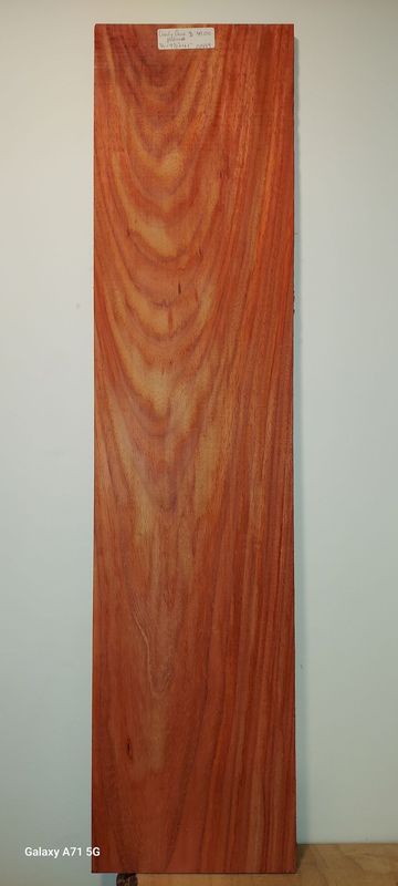 Candy Cane Padauk 3/4"x9,1/2"x41"