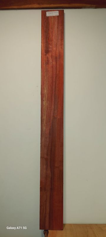 Candy Cane Padauk 3/4"x4,1/2"x45"