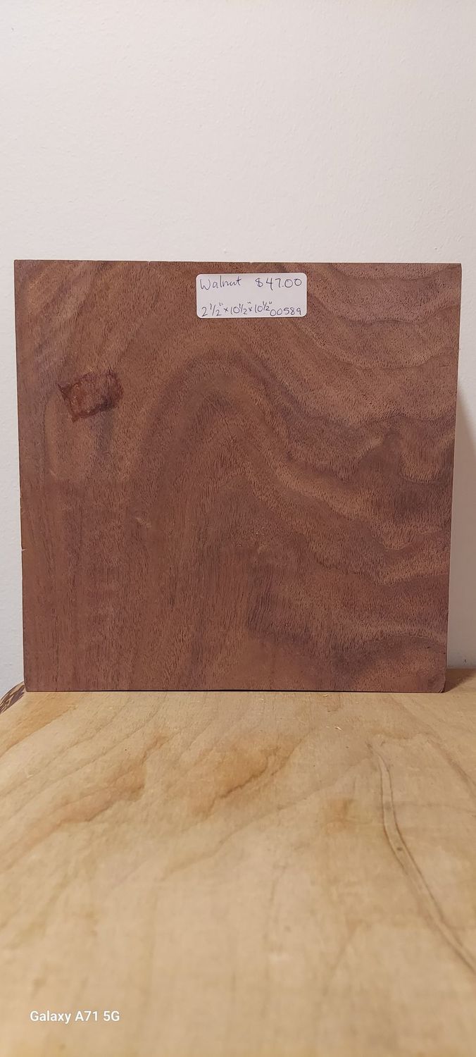 Walnut 2.5"x10.5"x10.5"