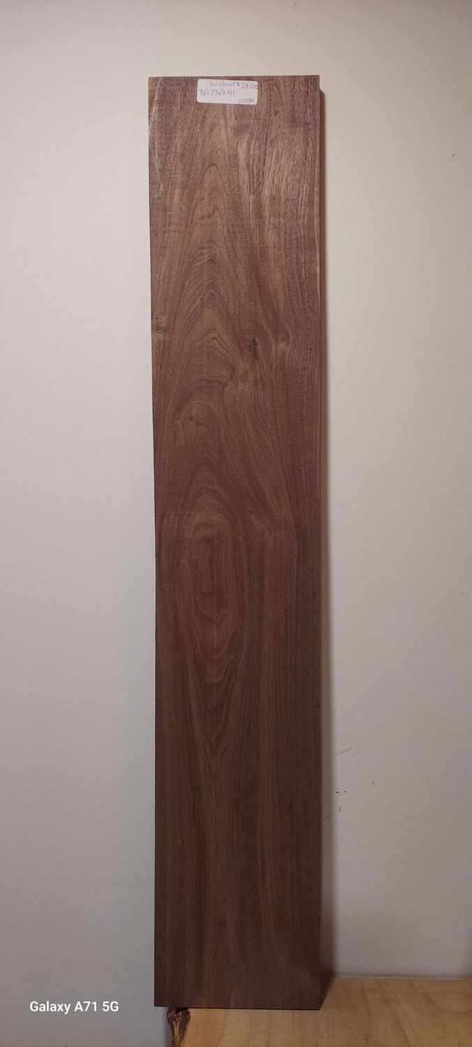 Walnut 7/8 Walnut 7/8"x7,1/4"x41"