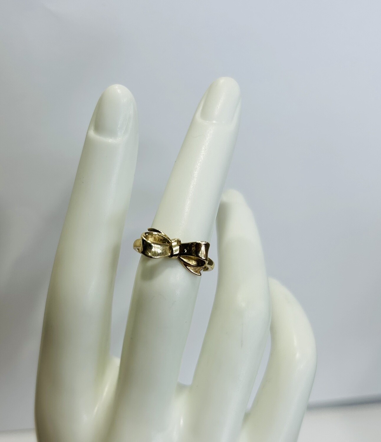 RING 14K 2.7G BOW