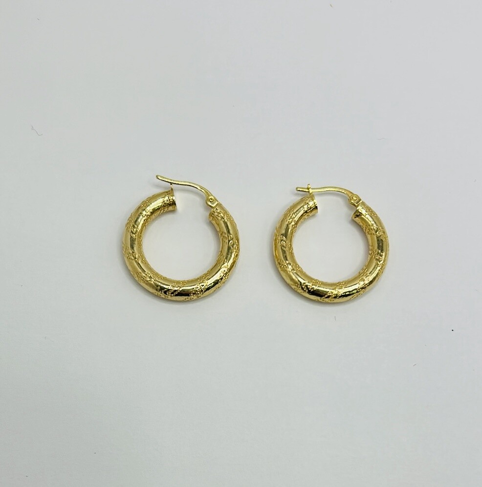 10k Greek Key Hoop, Model: 23mm 2.1g