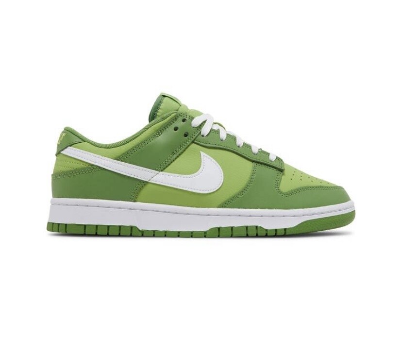 Nike Dunk Low “ Chlorophyll”