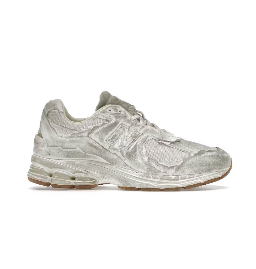 New Balance 2002R Protection Distressed