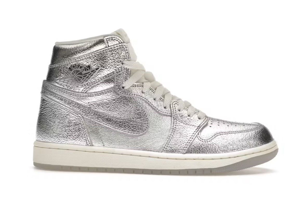 Air Jordan 1 High Chrome