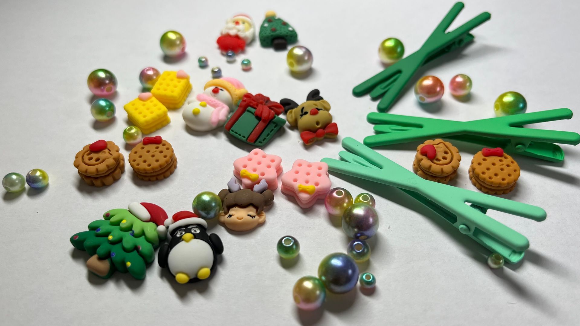 DIY Christmas Hair Clips Set 3