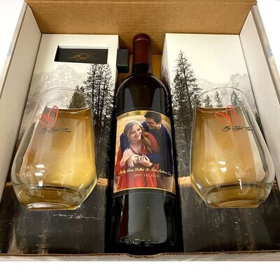 Wedding Announcement Gift Boxes And 2 Bottles