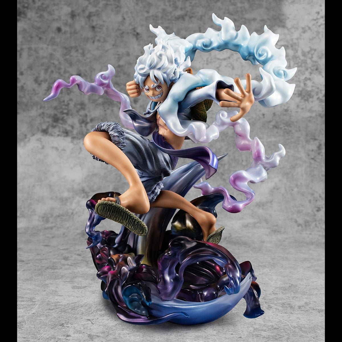 One Piece - P.O.P. - Monkey D. Ruffy - Gear 5 - 23 cm