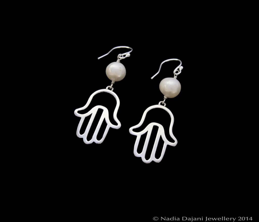 FATIMA EARRING WITH PEARL