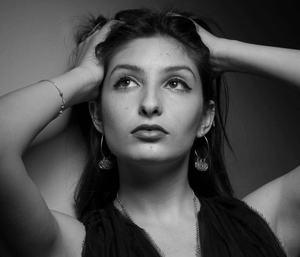 HOOP EARRINGS WITH FALLAH KHEIR HAFETH