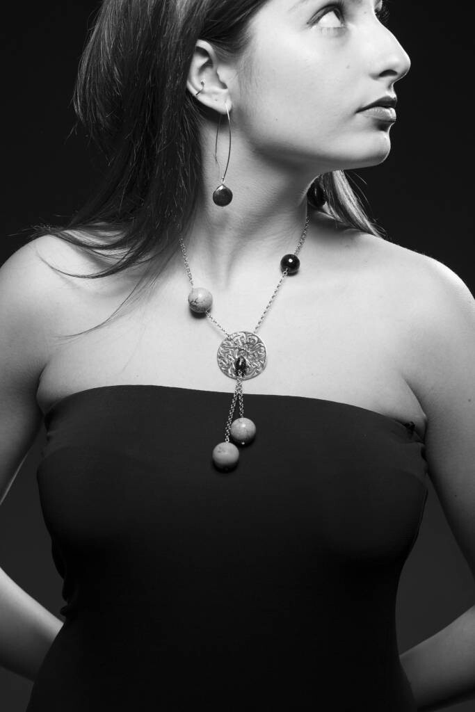 Asymetric Necklace With Medium Disc and 5 Stones