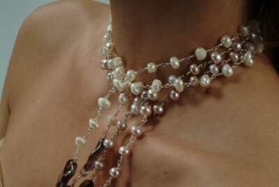 BAROQUE PEARL TIE NECKLACE WITH GEMSTONE TASSEL