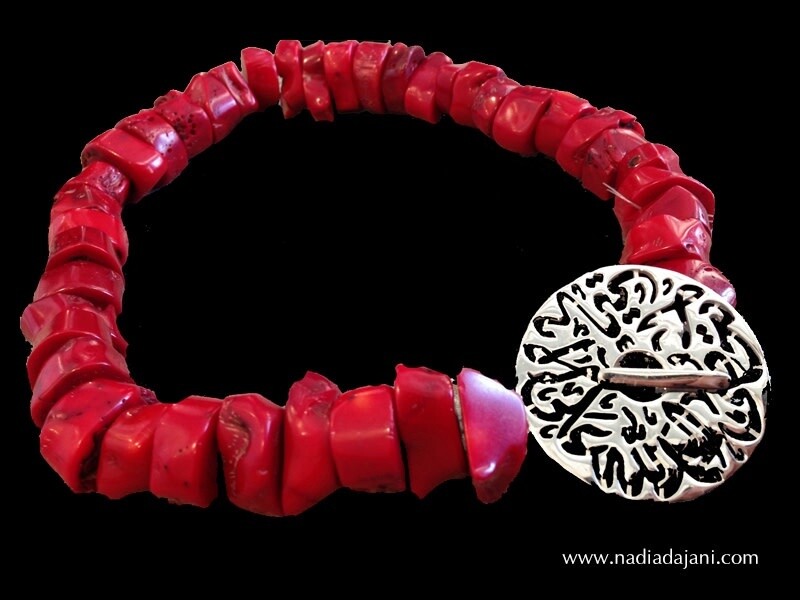 CORAL NECKLACE DISC CLOSURE