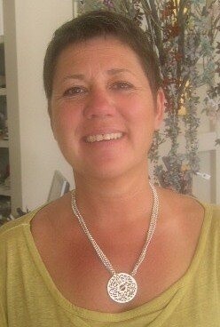 3 Row Chain Necklace With Medium Disc