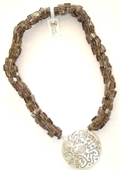 FACETED STONE CORD CHOKER WITH DISC