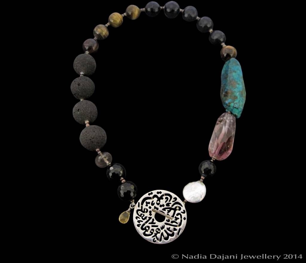 Abstract Gemstones With Disc Closure