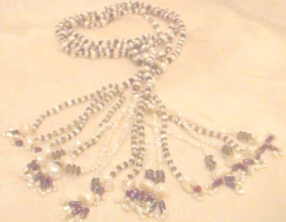 BLACK &amp; WHITE PEARL TIE NECKLACE