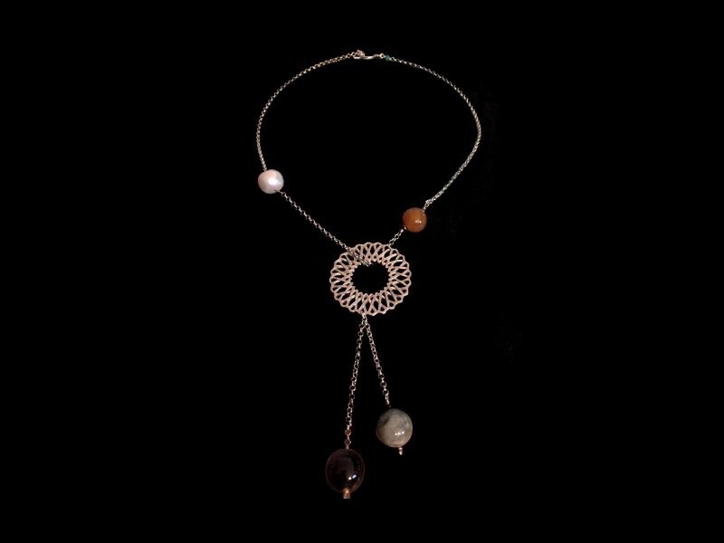 ASYMMETRY KARMA NECKLACE WITH 5 STONES