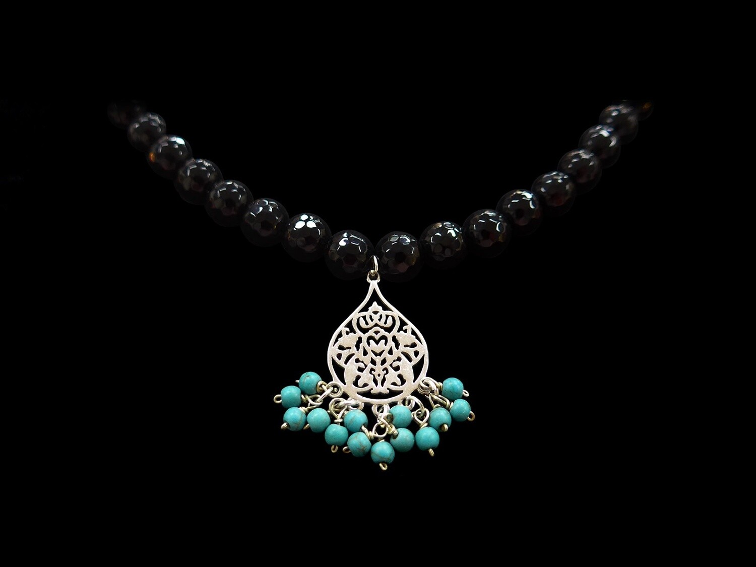 GEMSTONES WITH SMALL ARABESQUE AND DANGLES