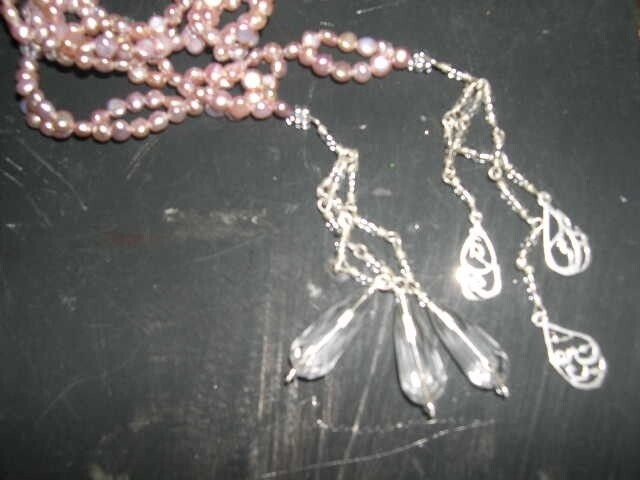 BABY PEARL TIE NECKLACE AIN RABUKA TARAAK