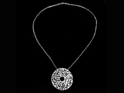 Chain necklace, medium silver disc