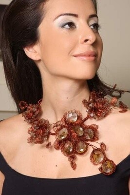 Copper and agate flower collar necklace