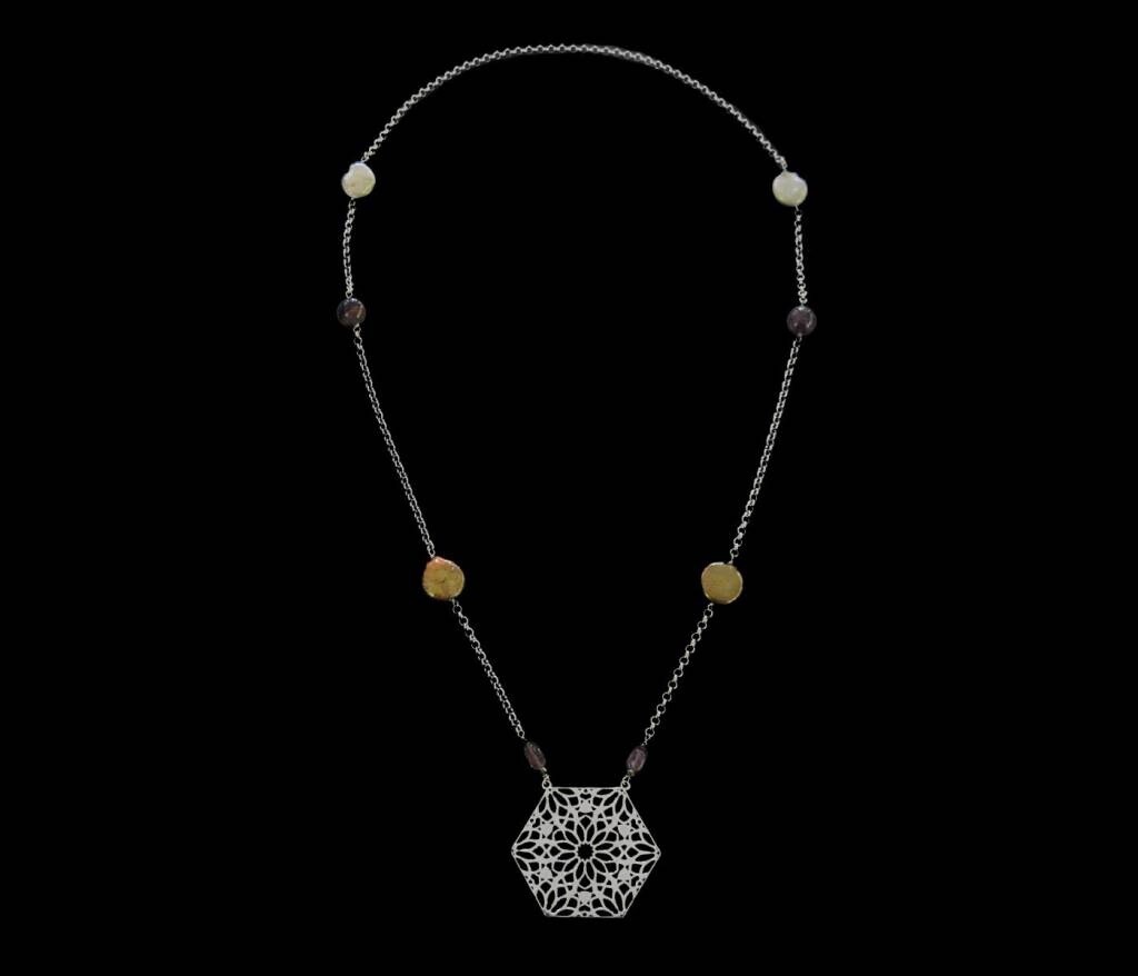SILVER CHAIN NECKLACE WITH GEMSTONES AND HEXAGON