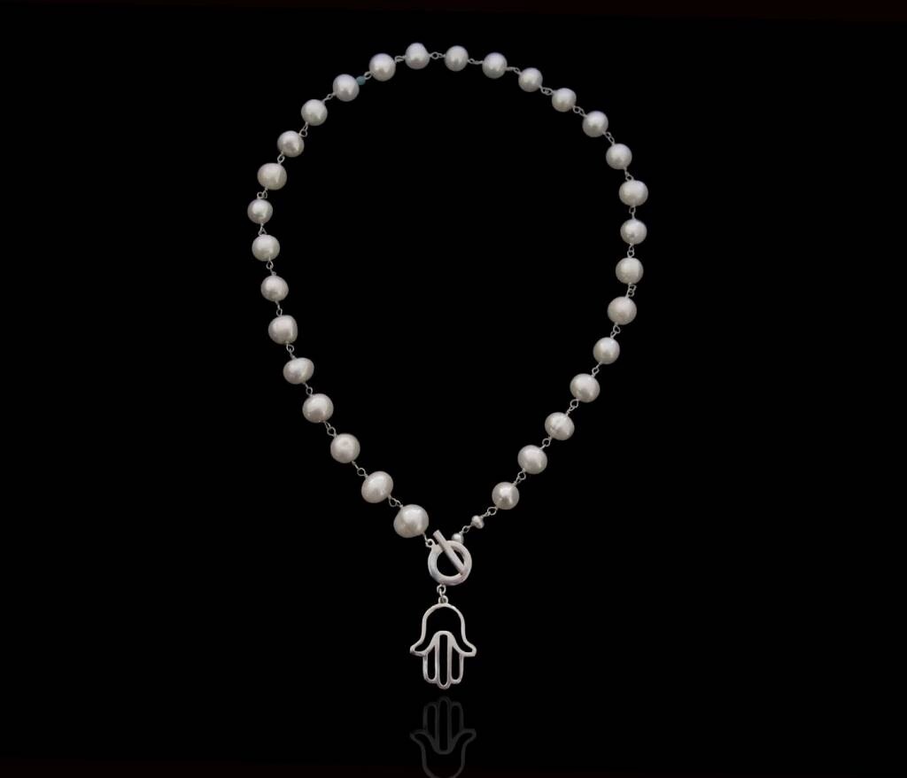 PEARL NECKLACE WITH FRONT CLOSURE &amp; FATIMA