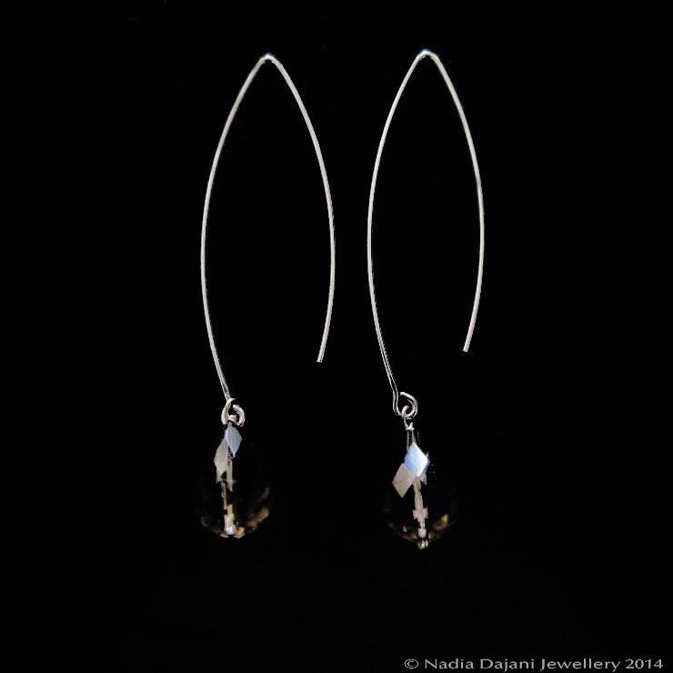 LONG OVAL HOOPS WITH CUT GEMSTONES