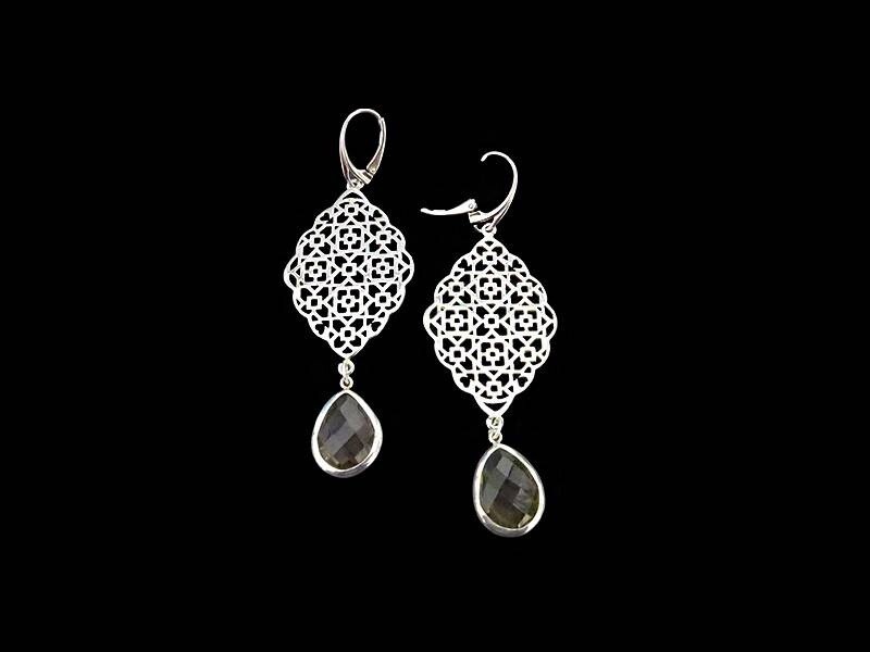 SILVER GEOMETRY EARRINGS WITH FRENCH HOOK AND DROP WITH SILVER BORDER