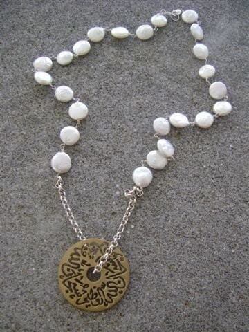 PEARL NECKLACE. CHAIN. MEDIUM GP DISC