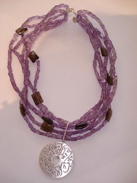 MULTI ROW GEMSTONE NECKLACE WITH MEDIUM DISC