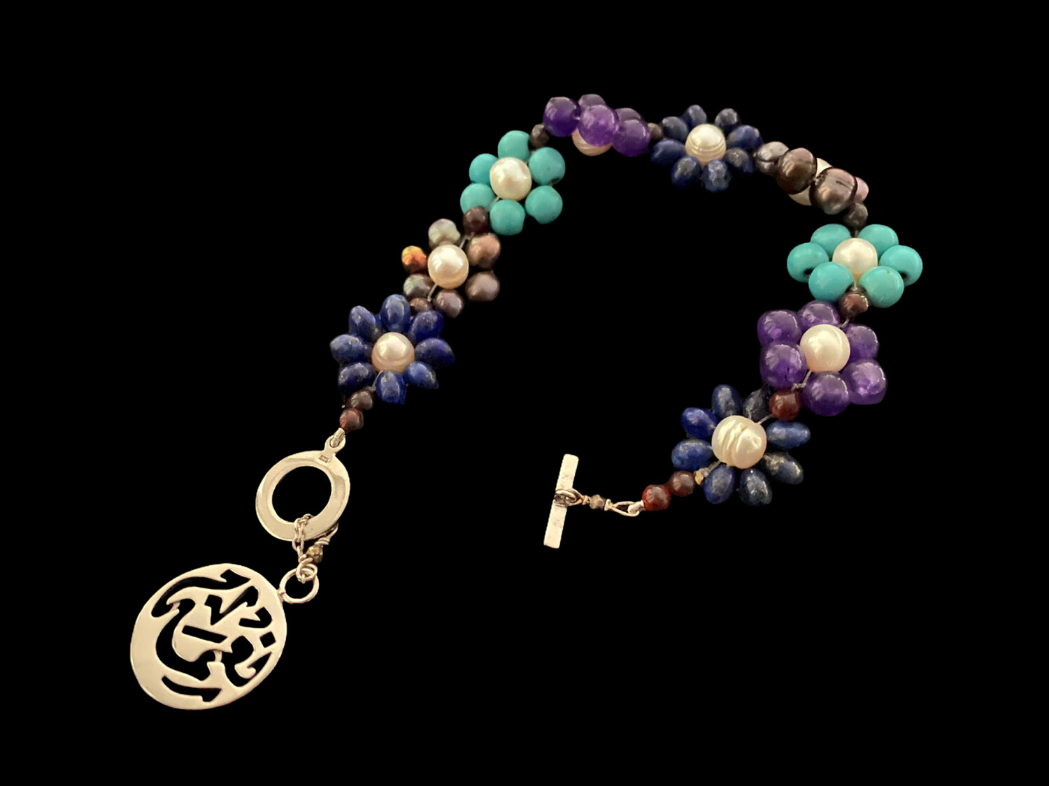 FLOWER GEMSTONE BRACELET WITH NIMAH