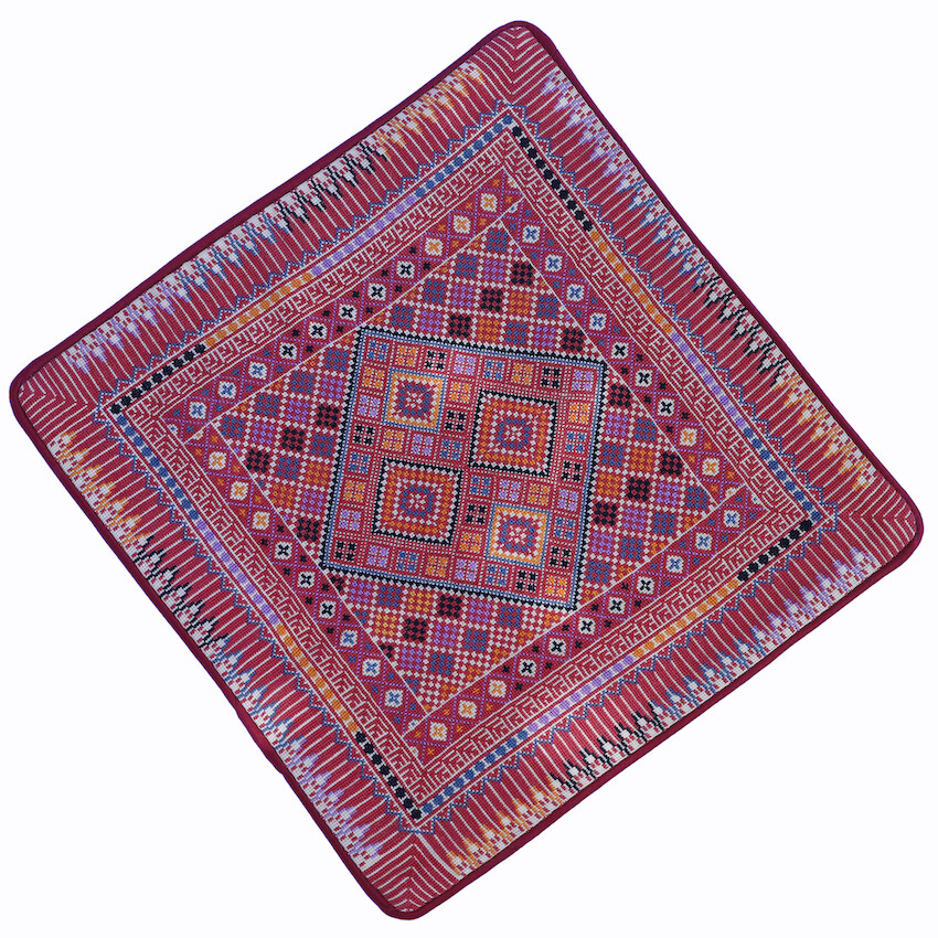SQUARE CUSHION REDS WITH ORANGES