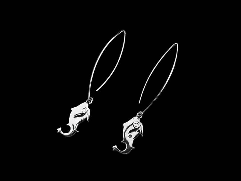 LONG OVAL HOOK EARRINGS WITH JERASH FISH