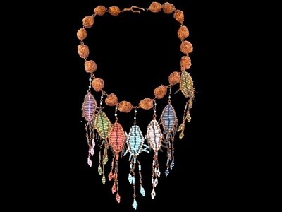 Fallahi necklace with pine motif pendants