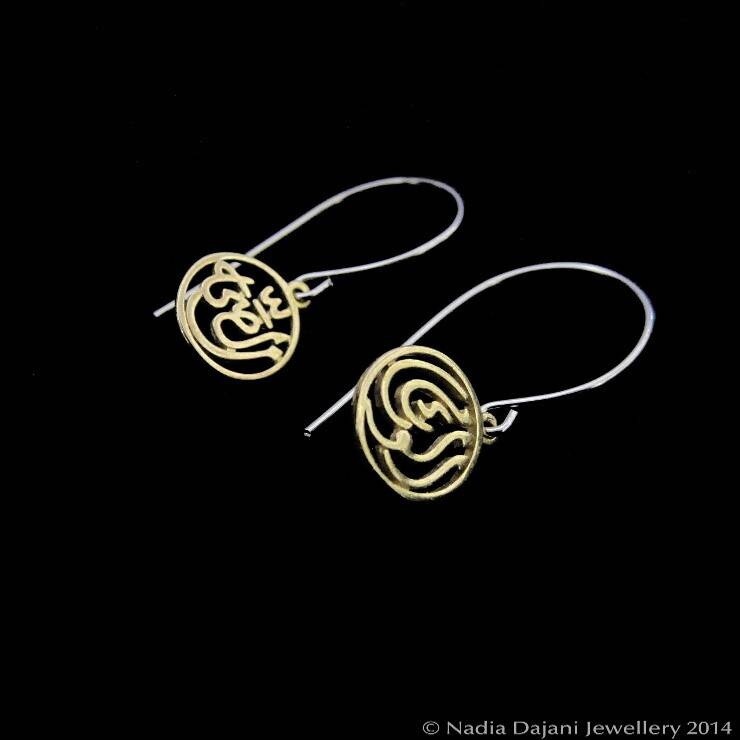 OVAL HOOP WITH GP EARRINGS