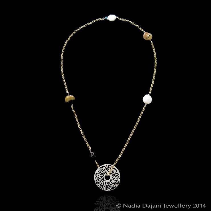 MEDIUM DISC WITH GP CHAIN AND STONE NECKLACE