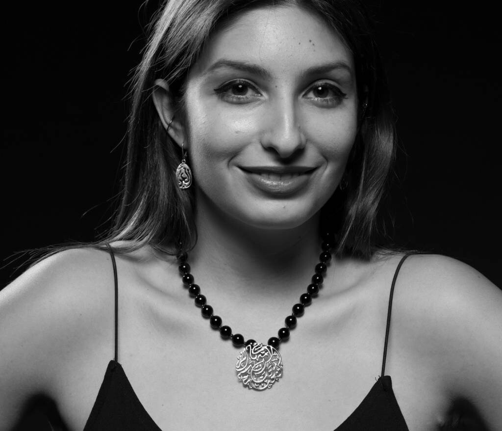 EMBROIDERED STONE NECKLACE WITH SILVER MOTHERHOOD PENDANT