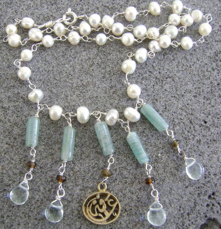 PEARL NECKLACE W TASSEL &amp; SALAM WORD