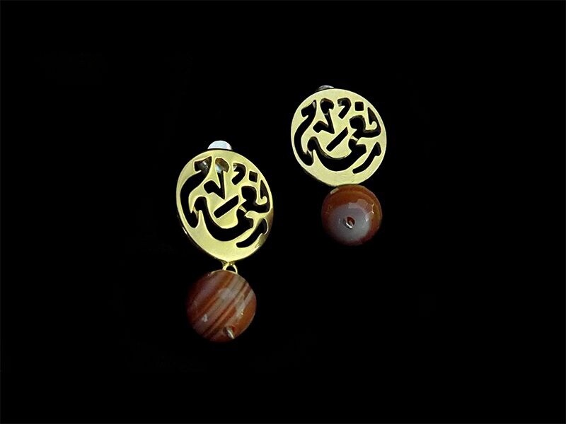 NIMAH SILVER GP EARRINGS. STONE DROP