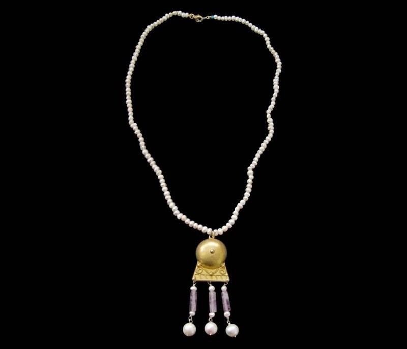 Baby Pearl Necklace With Roman Pendant Motif