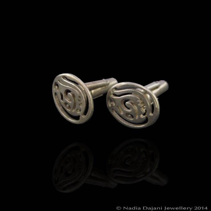 OVAL CUFFLINKS HAPPINESS