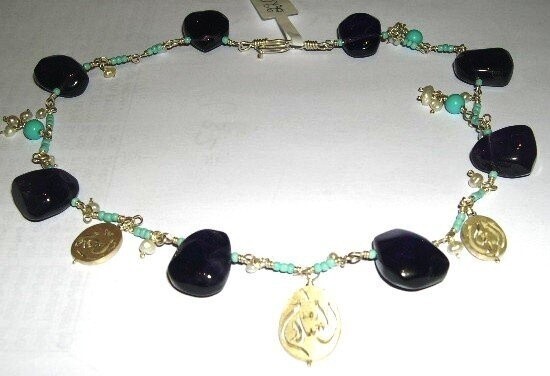 COLLAR NECKLACE . SALAM WORDS
