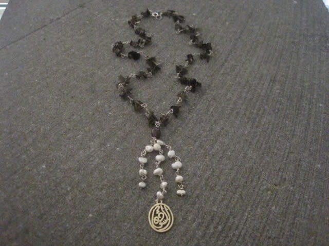 SILVER STONE NECKLACE WITH TASSEL &amp; GP WORD