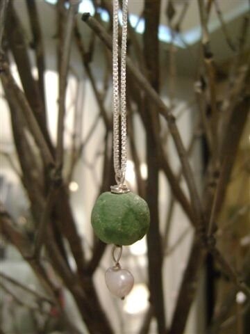 KUNOUZ ON CHAIN NECKLACE WITH PEARL DROP