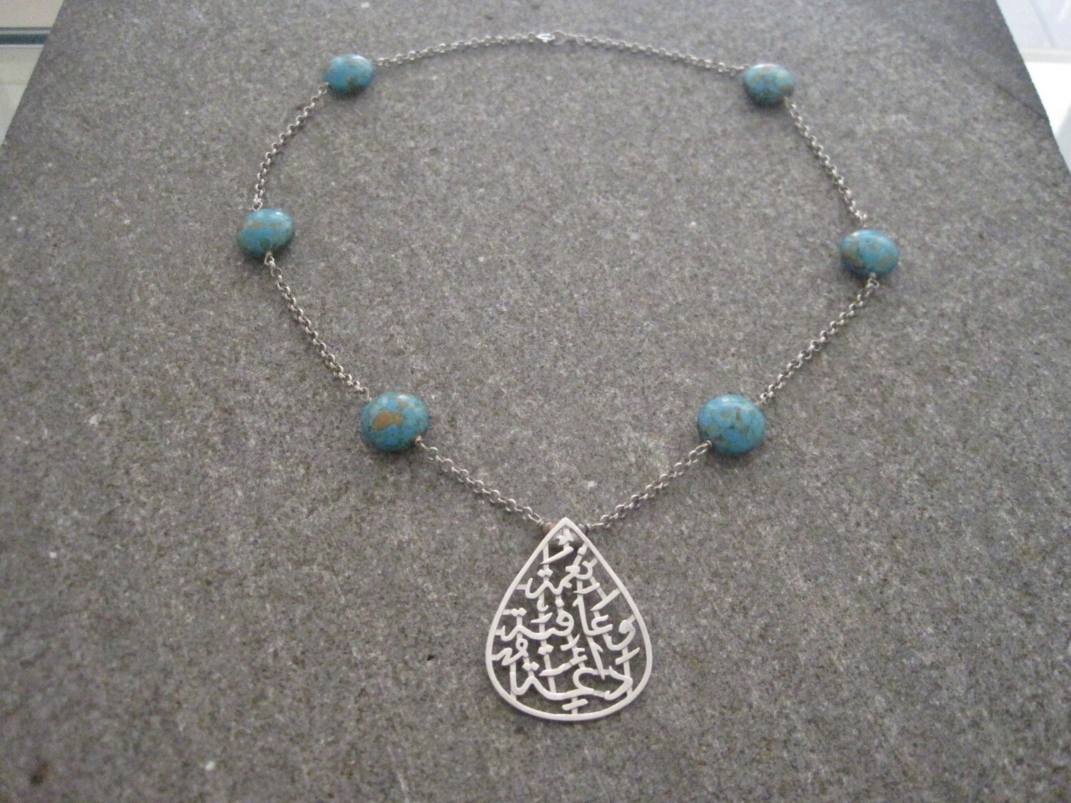 CHAIN NECKLACE WITH STONES AND NIMA AFIA PENDANT